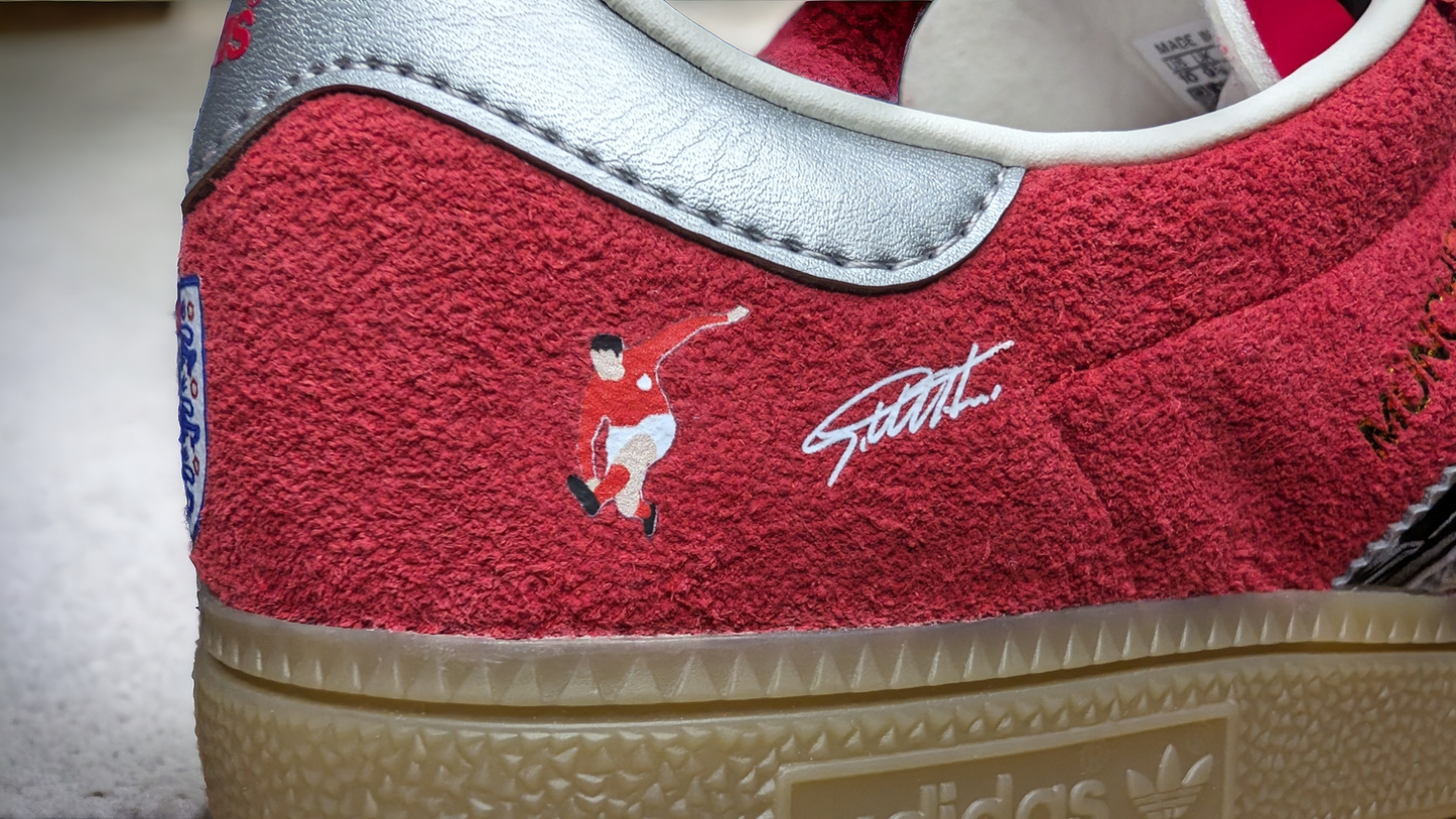 Limited edition England `66 world cup winners inspired red / white Adidas custom Munchen trainers / sneakers