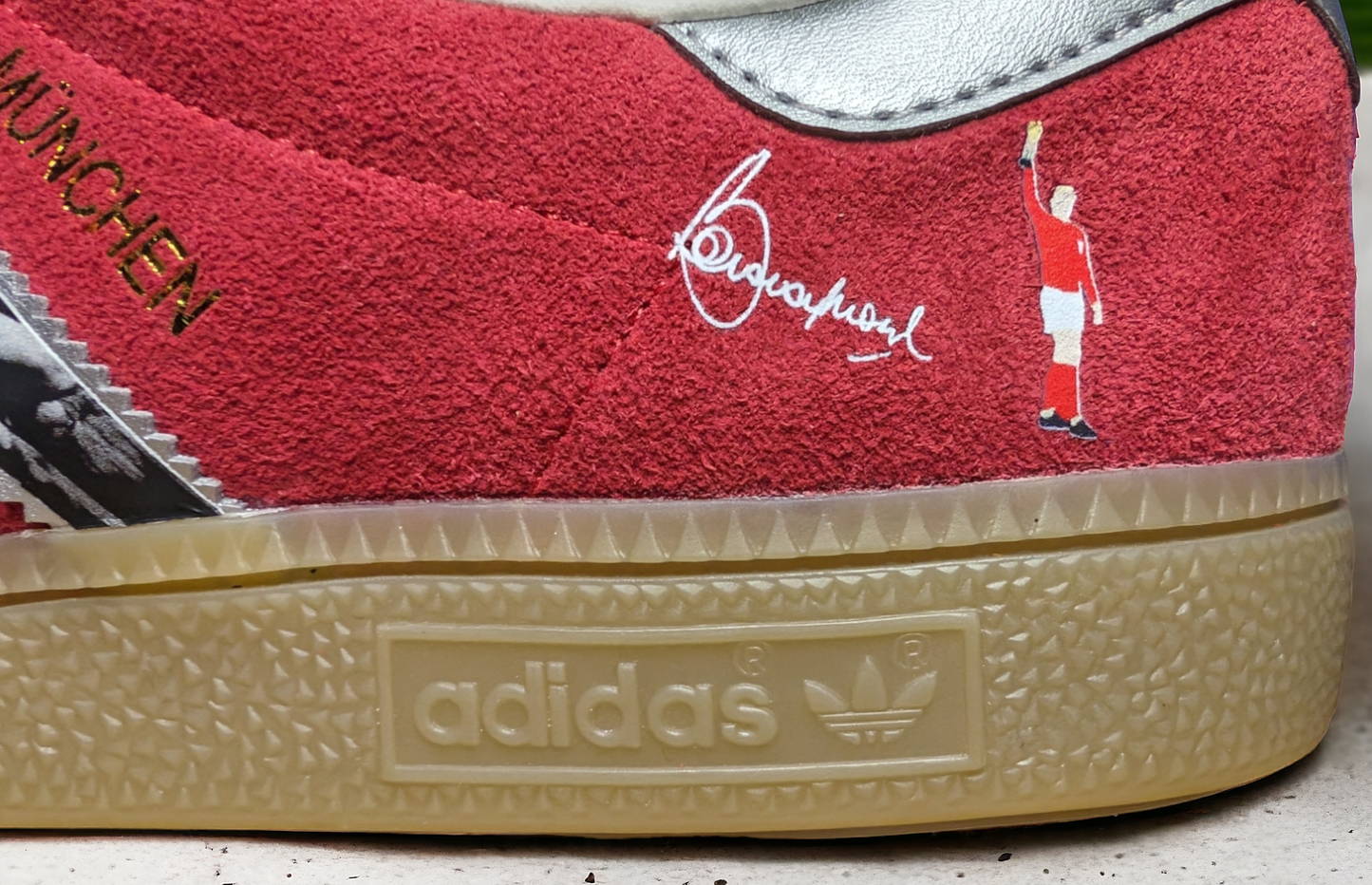 Limited edition England `66 world cup winners inspired red / white Adidas custom Munchen trainers / sneakers