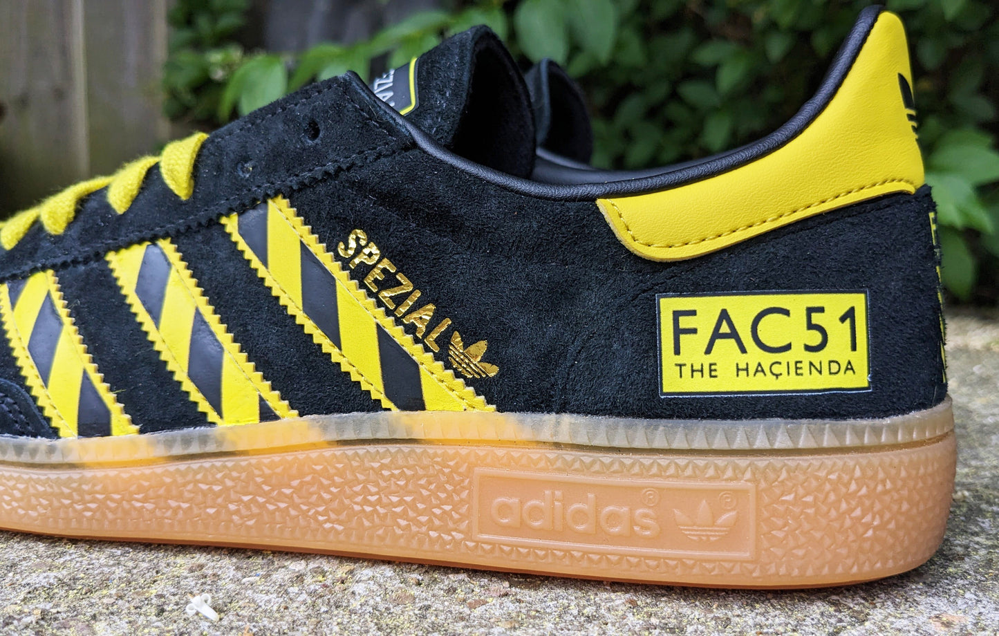 Limited edition The Hacienda Fac 51 Factory records Black / yellow Adidas custom Handball Spezial trainers / sneakers