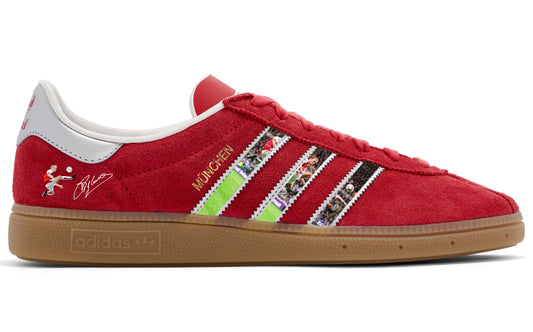 Limited edition Arsenal FC Dennis Bergkamp Adidas Munchen red custom trainers / sneakers