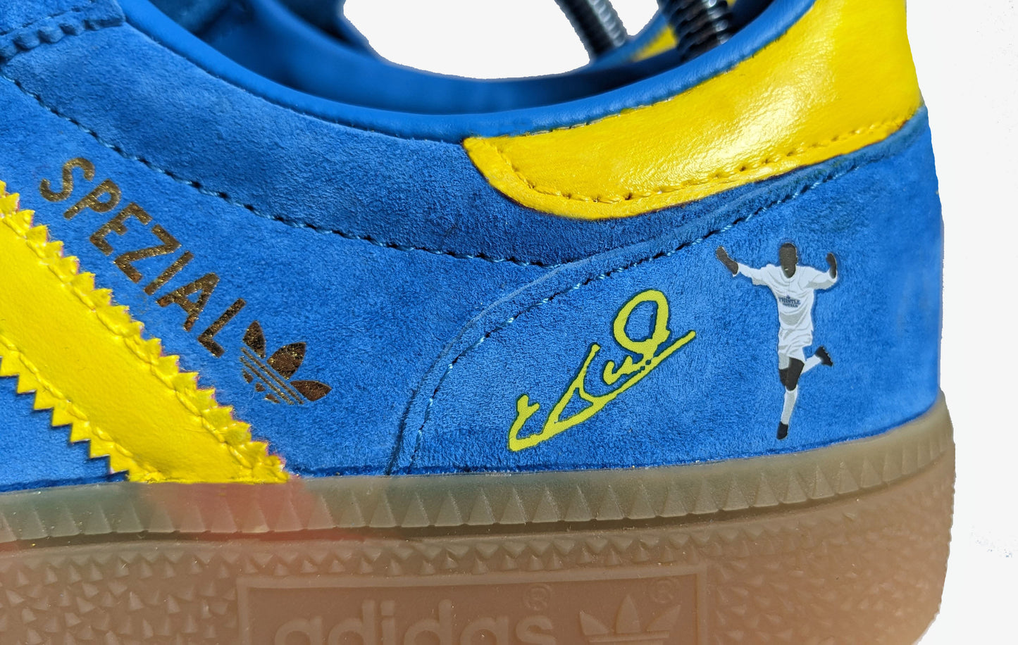Limited edition Leeds United FC retro Tony Yeboah inspired blue /yellow Adidas custom Handball Spezial trainers / sneakers