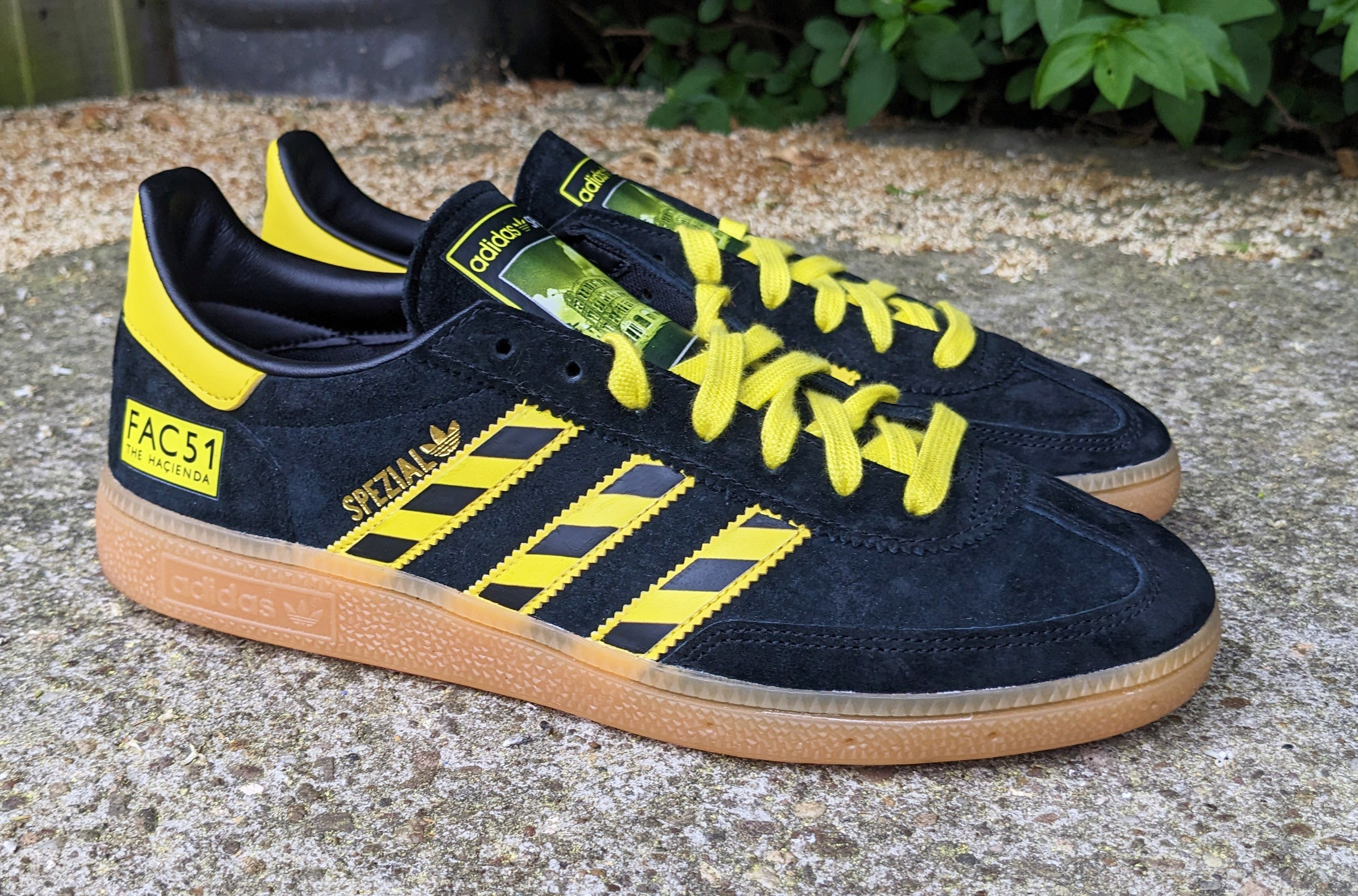 Limited edition The Hacienda Fac 51 Factory records Black / yellow Adidas custom Handball Spezial trainers / sneakers