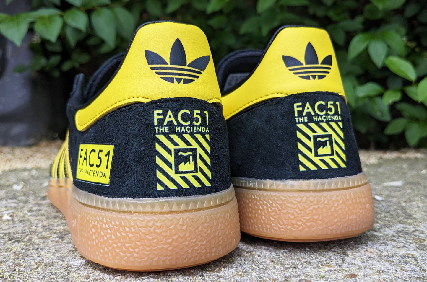 Limited edition The Hacienda Fac 51 Factory records Black / yellow Adidas custom Handball Spezial trainers / sneakers