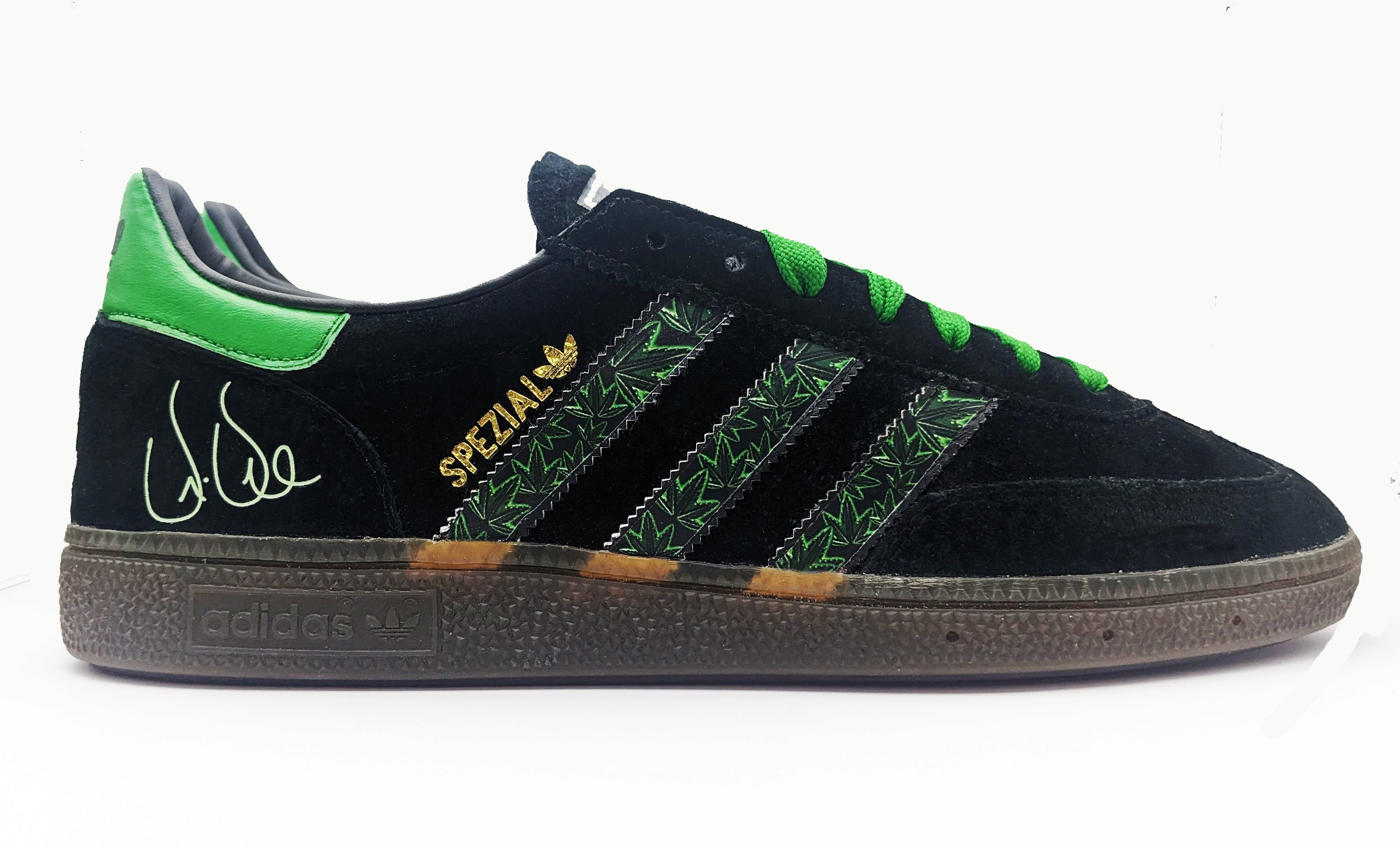 Limited edition Dr Dre Chronic 2001 black / green Adidas custom Handba –  Sneakcustomtrainers.com
