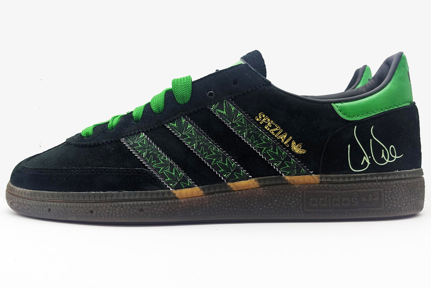 Limited edition Dr Dre Chronic 2001 black / green Adidas custom Handball Spezial trainers / sneakers