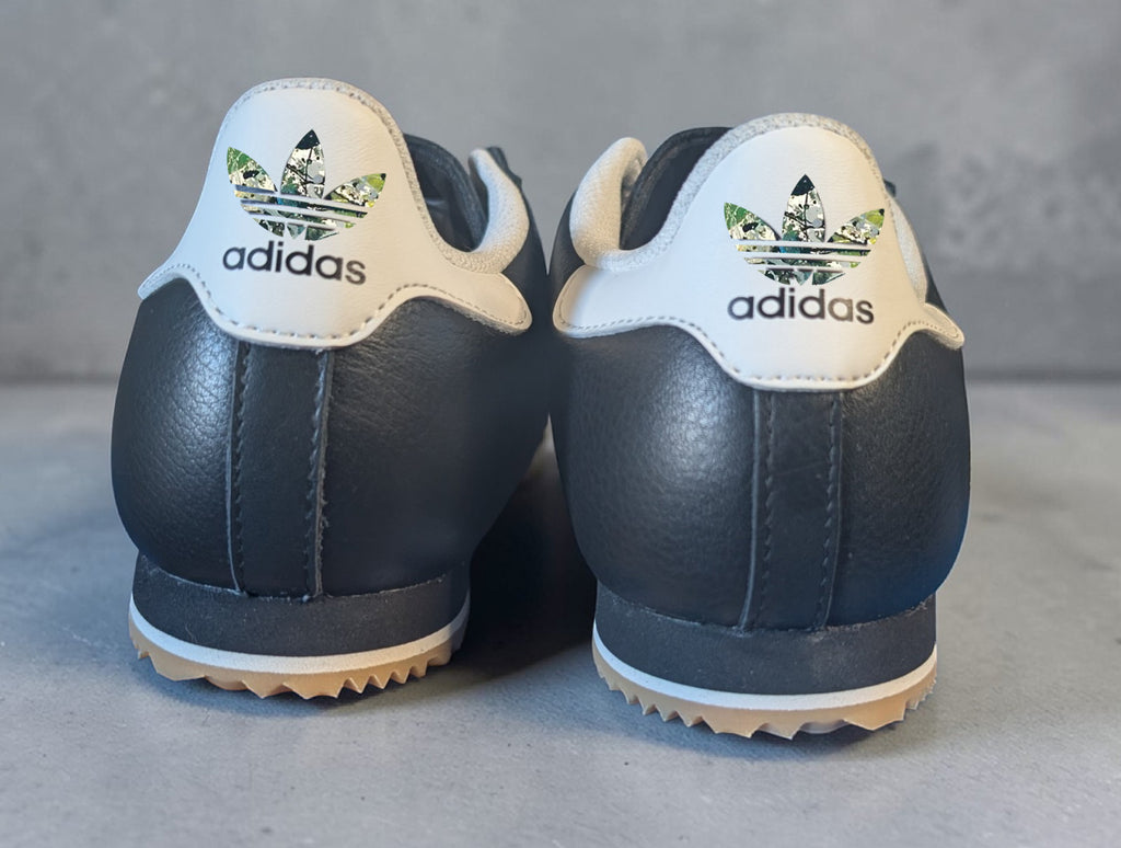 Limited edition The Stone Roses album black Adidas custom Kick 76 trainers / sneakers