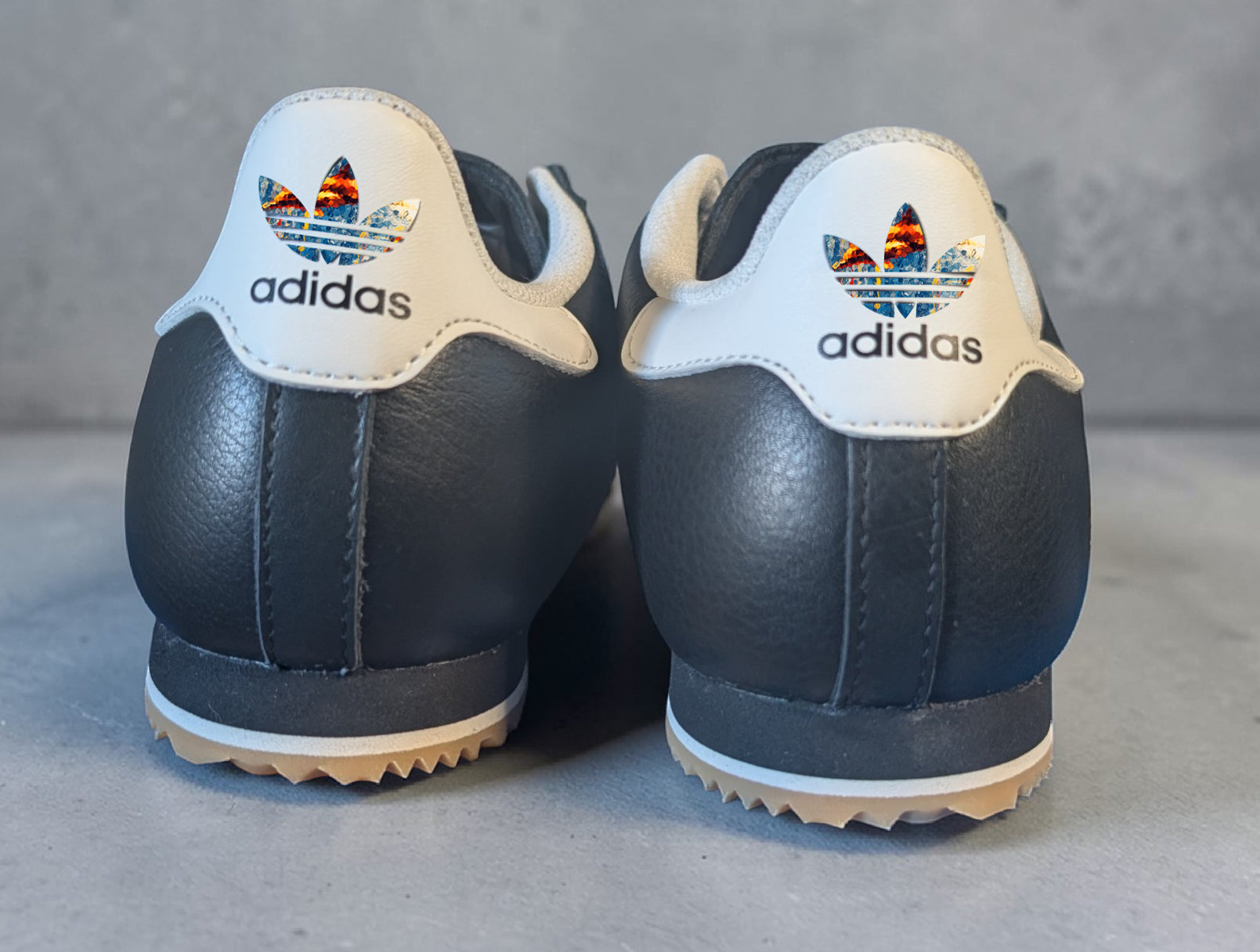 Limited edition The Stone Roses Fools gold black / white Adidas custom Kick 76 trainers / sneakers