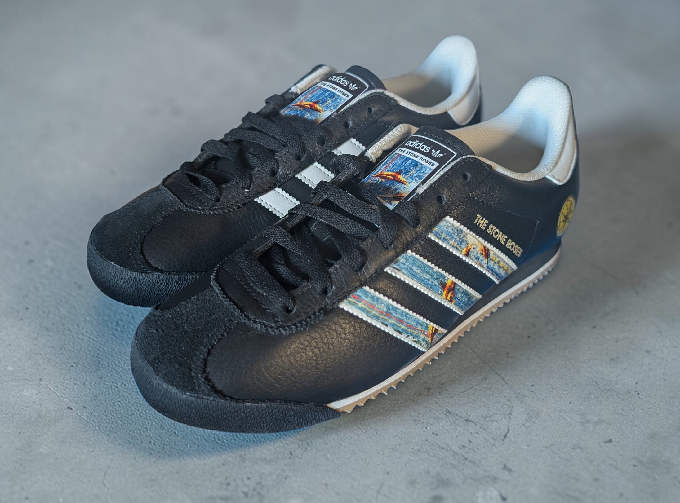 Limited edition The Stone Roses Fools gold black / white Adidas custom Kick 76 trainers / sneakers