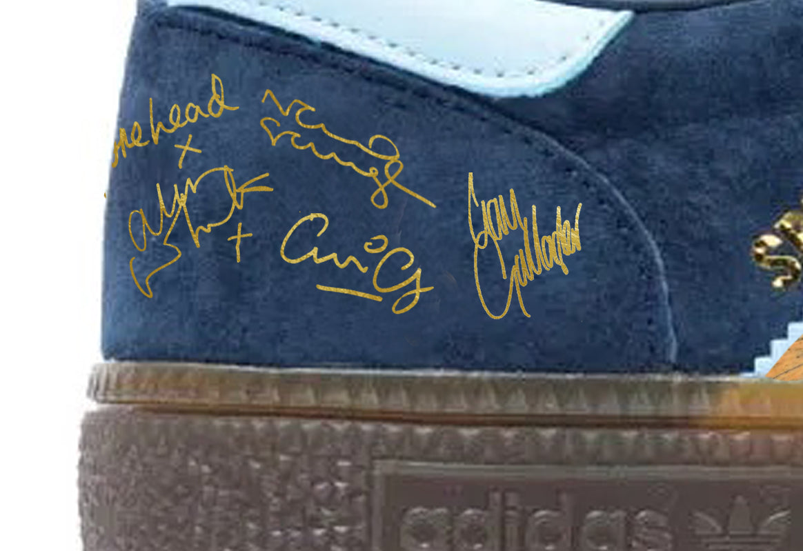 Limited edition Oasis Definitely maybe / Gold signatures navy blue Adidas custom Handball Spezial trainers / sneakers