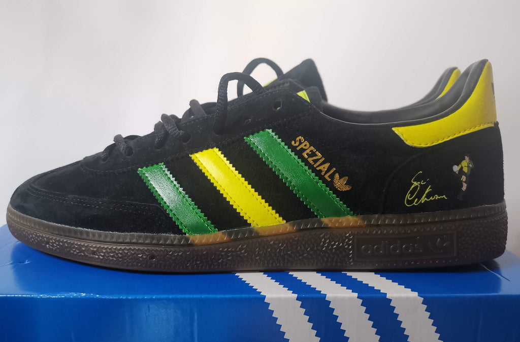 Limited edition Manchester United Eric Cantona inspired Black /Green/ Yellow Adidas custom Handball Spezial trainers  / sneakers