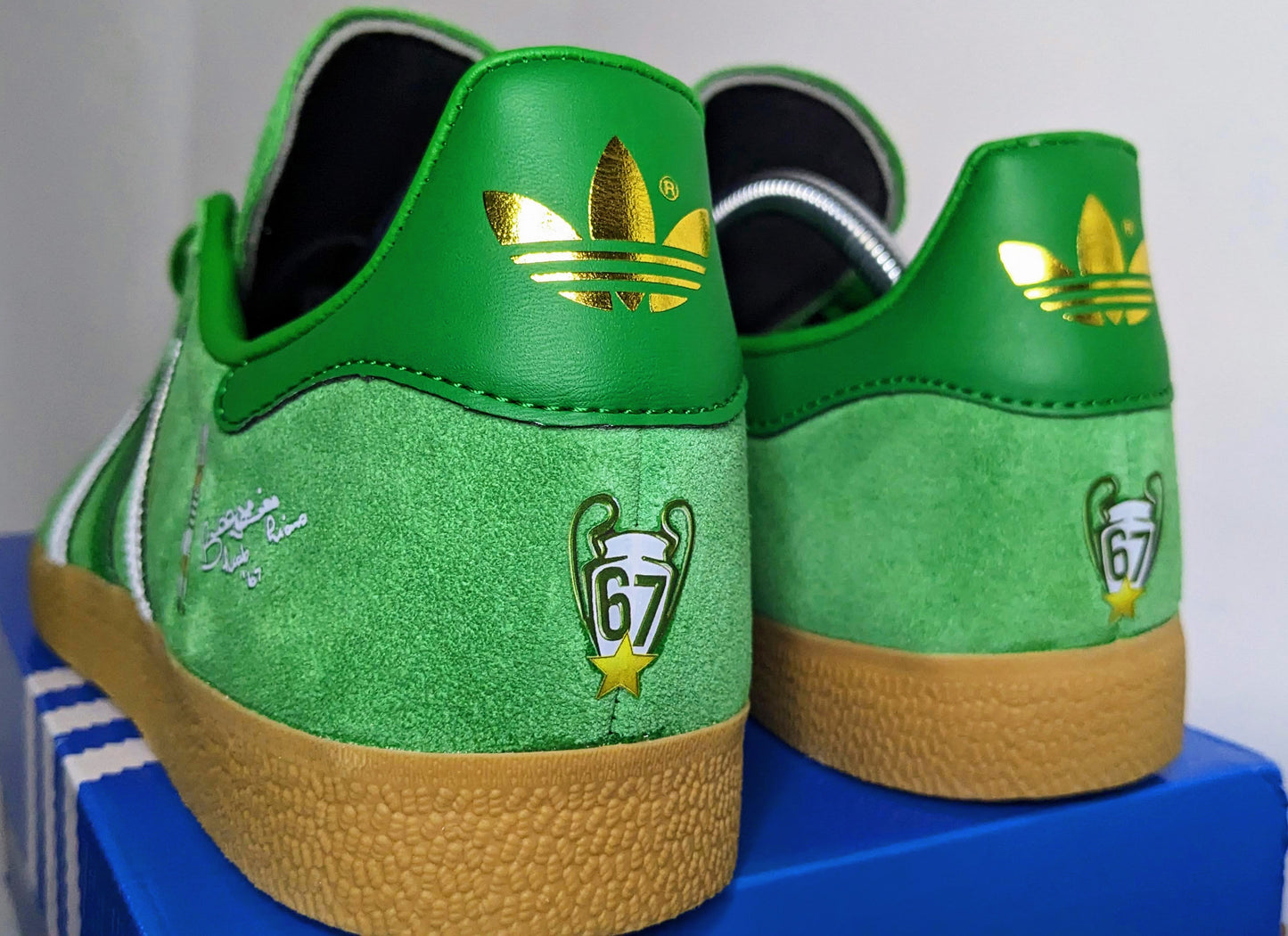 Limited edition Celtics FC European champions 67 green / white Adidas custom Gazelle trainers / sneakers