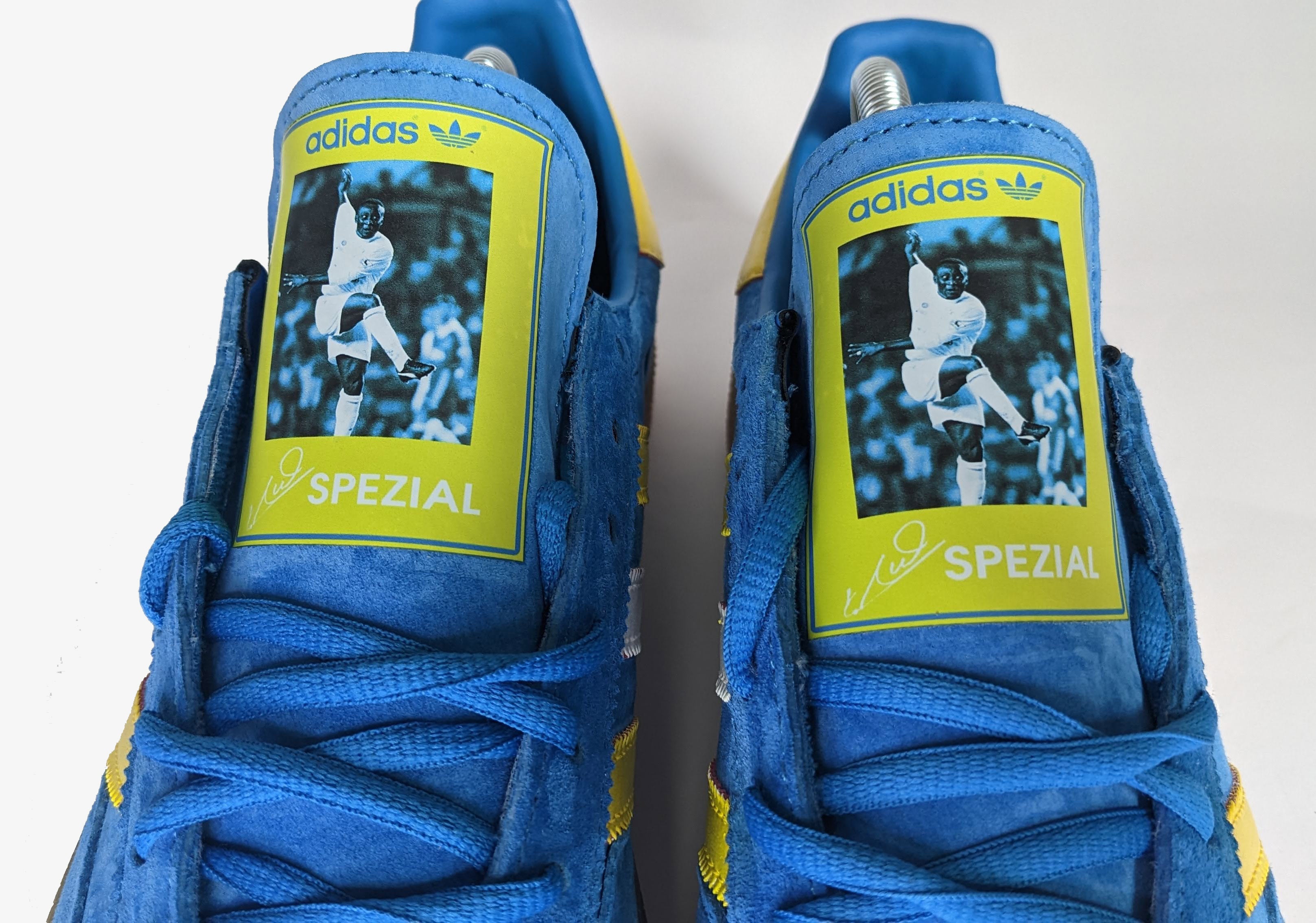 Limited edition Leeds United FC retro Tony Yeboah inspired blue /yellow Adidas custom Handball Spezial trainers / sneakers