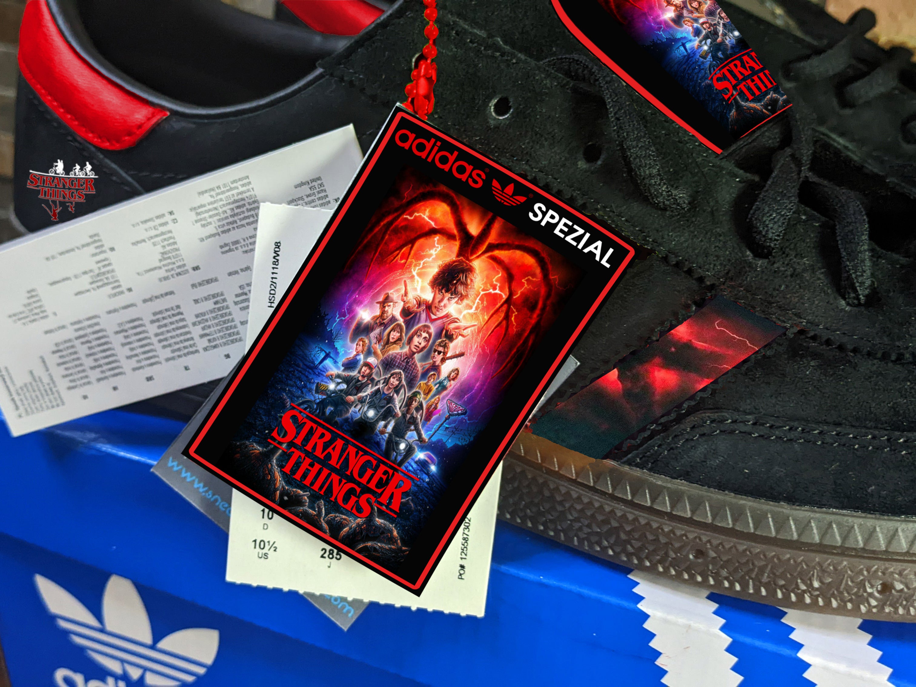 Limited edition Stranger things Black / Red Adidas custom Handball Spezial trainers / sneakers